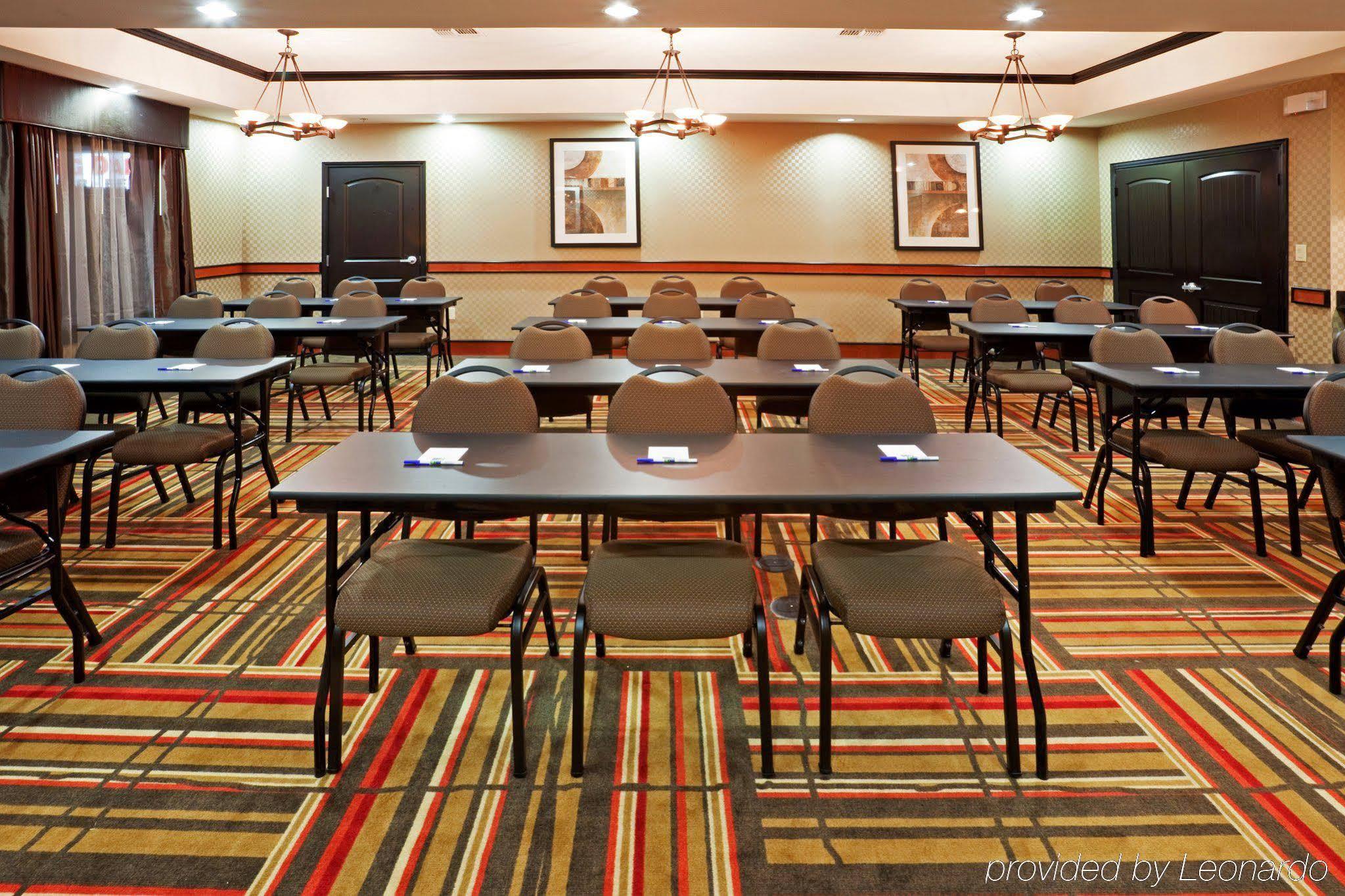 Comfort Inn & Suites Dallas Medical-Market Center Dış mekan fotoğraf
