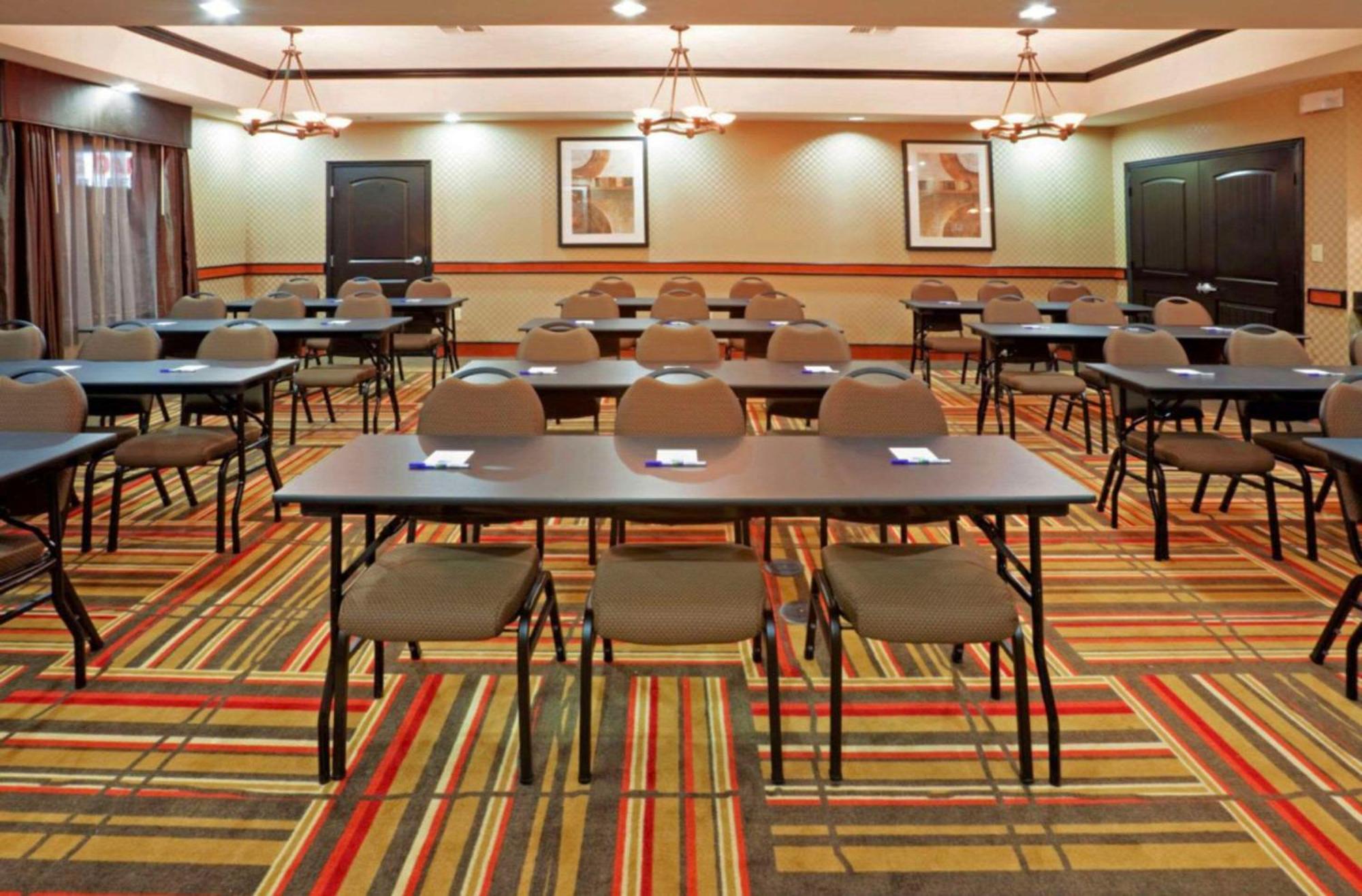 Comfort Inn & Suites Dallas Medical-Market Center Dış mekan fotoğraf